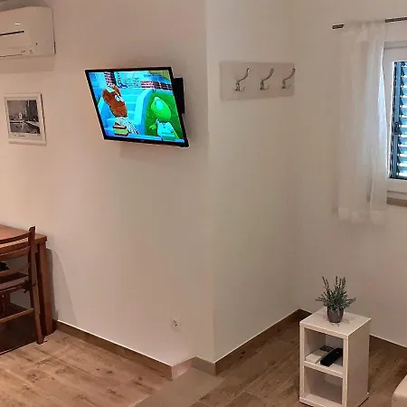 Stone House Bonaca Apartment Baska Voda