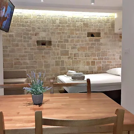 Stone House Bonaca