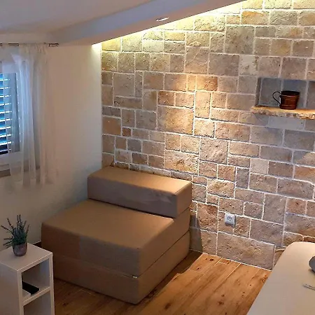 Stone House Bonaca Apartment Baska Voda