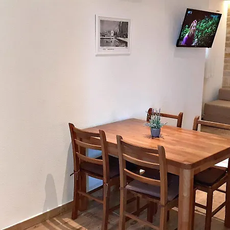 Apartment Stone House Bonaca *