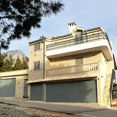 Appartamento Stone House Bonaca Baška Voda